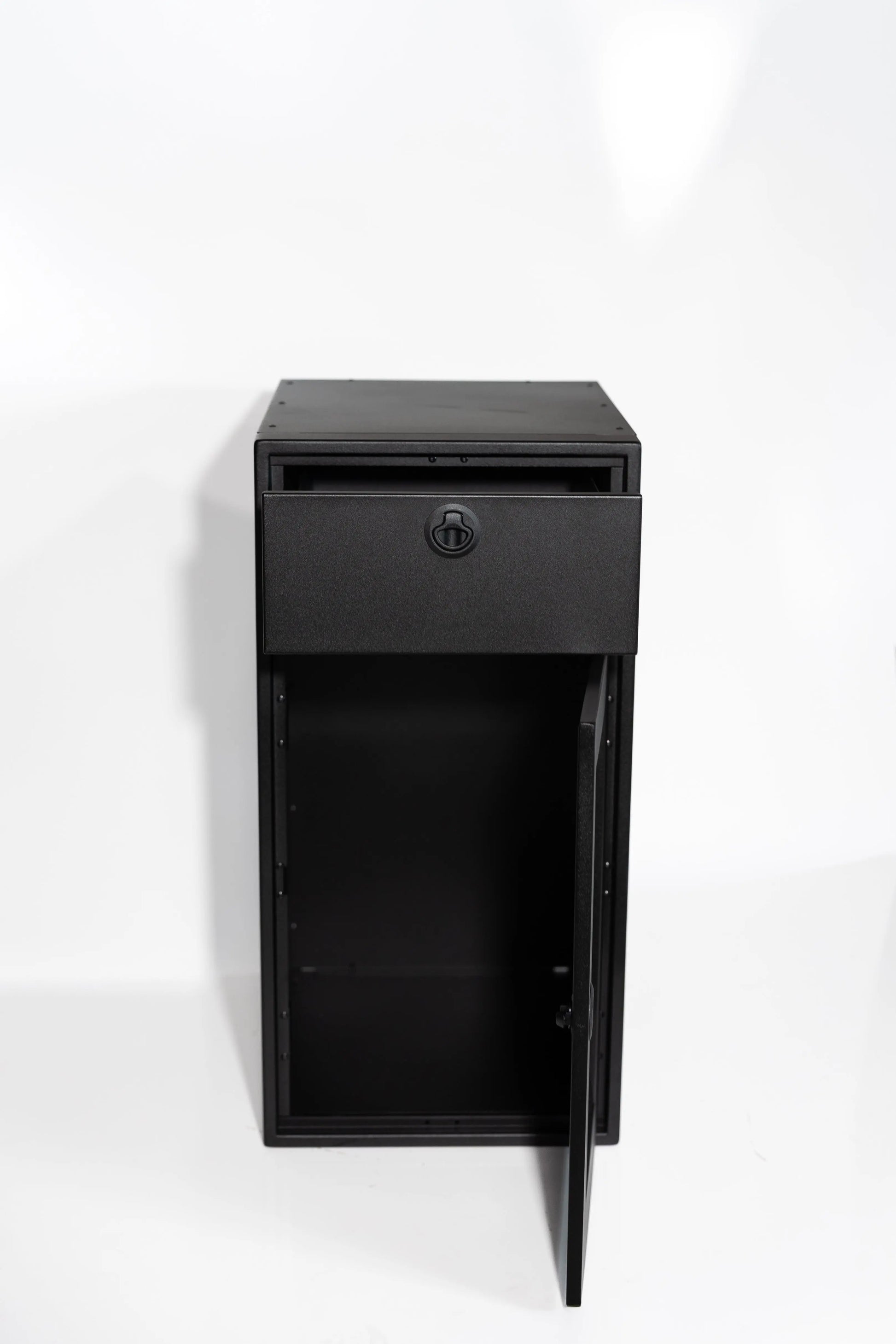 18" Base One Door and One Drawer Van Wife Components
