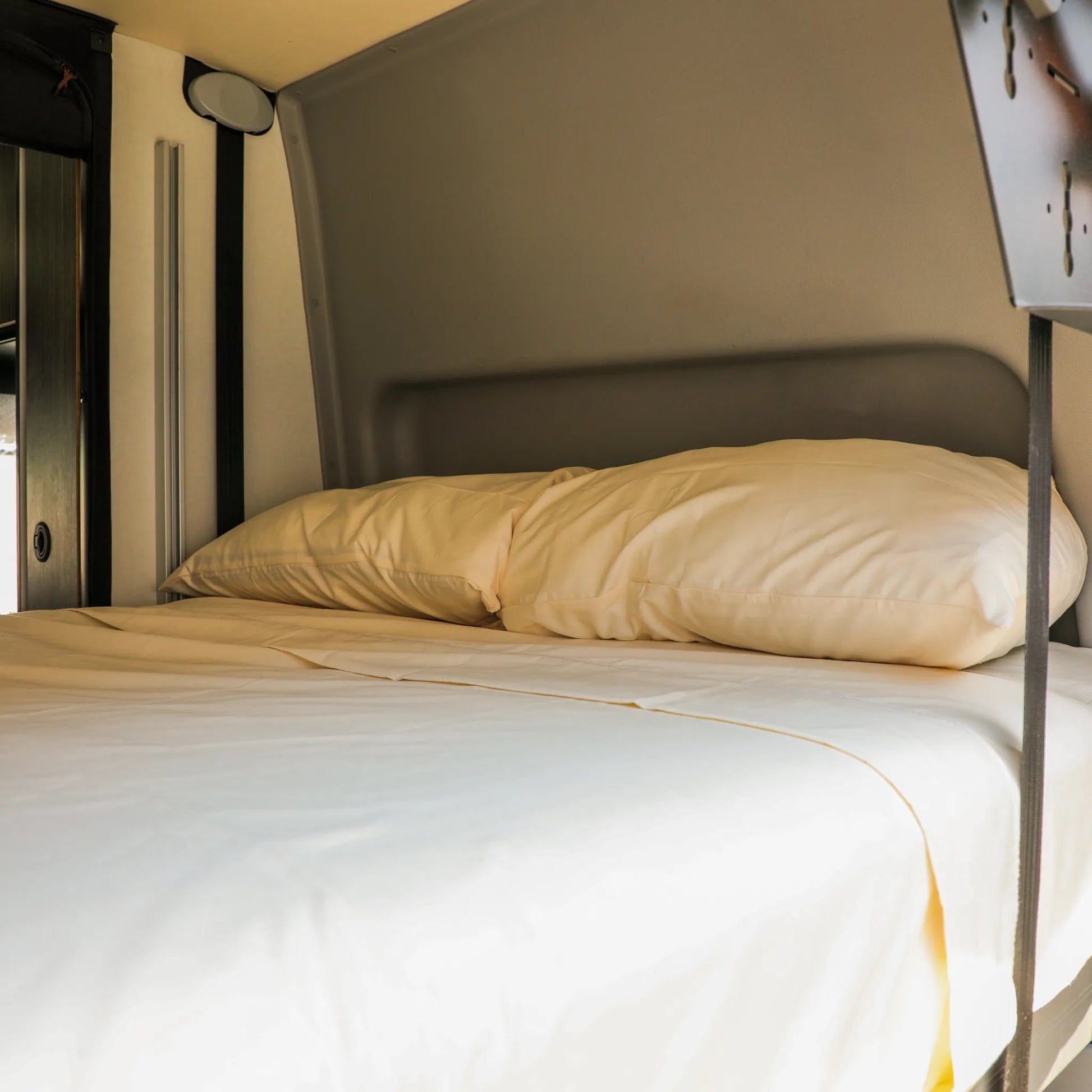 Revel/GH1 Ultra Luxe Dream Sheets Canyon Adventure Vans