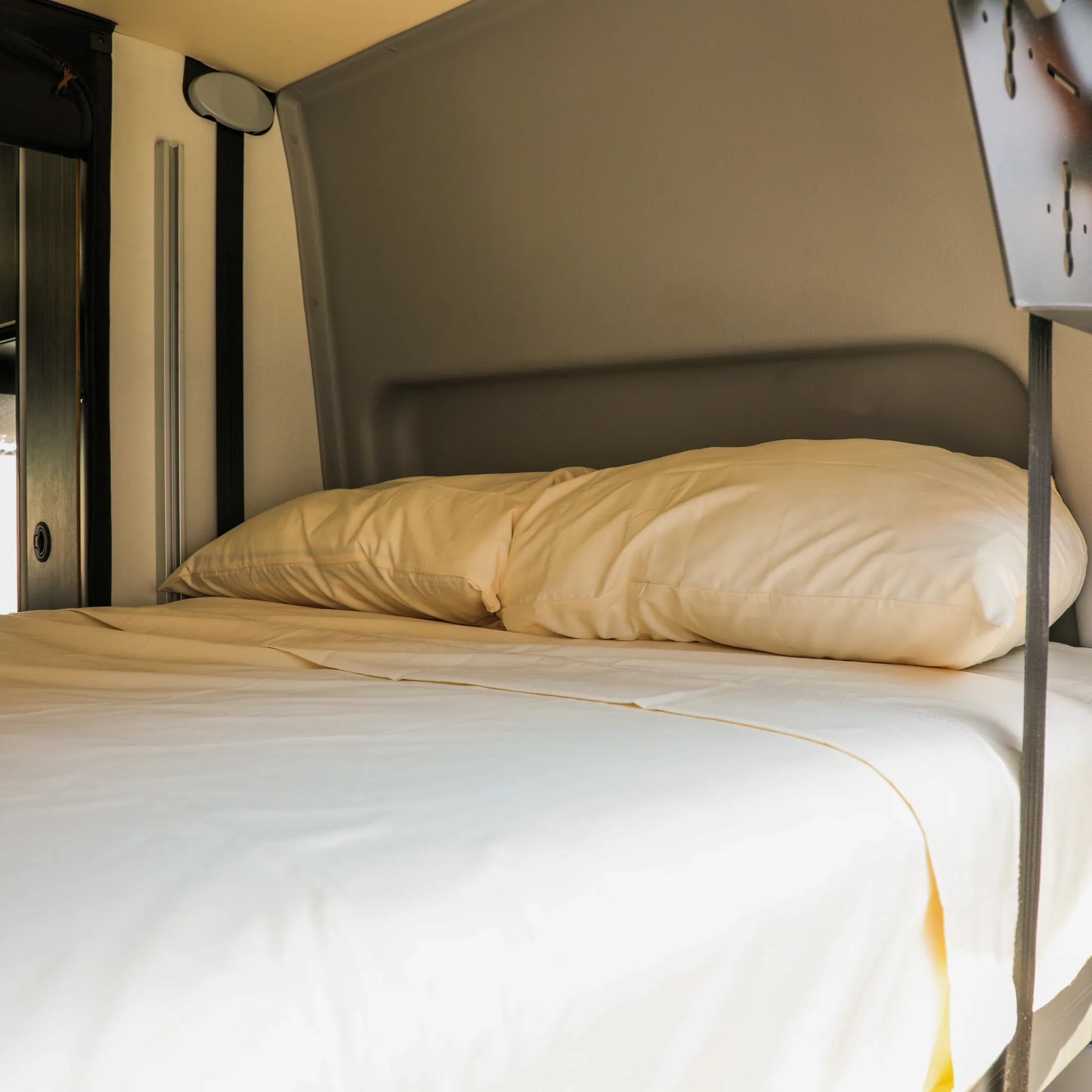 Revel/GH1 Ultra Luxe Dream Sheets Canyon Adventure Vans