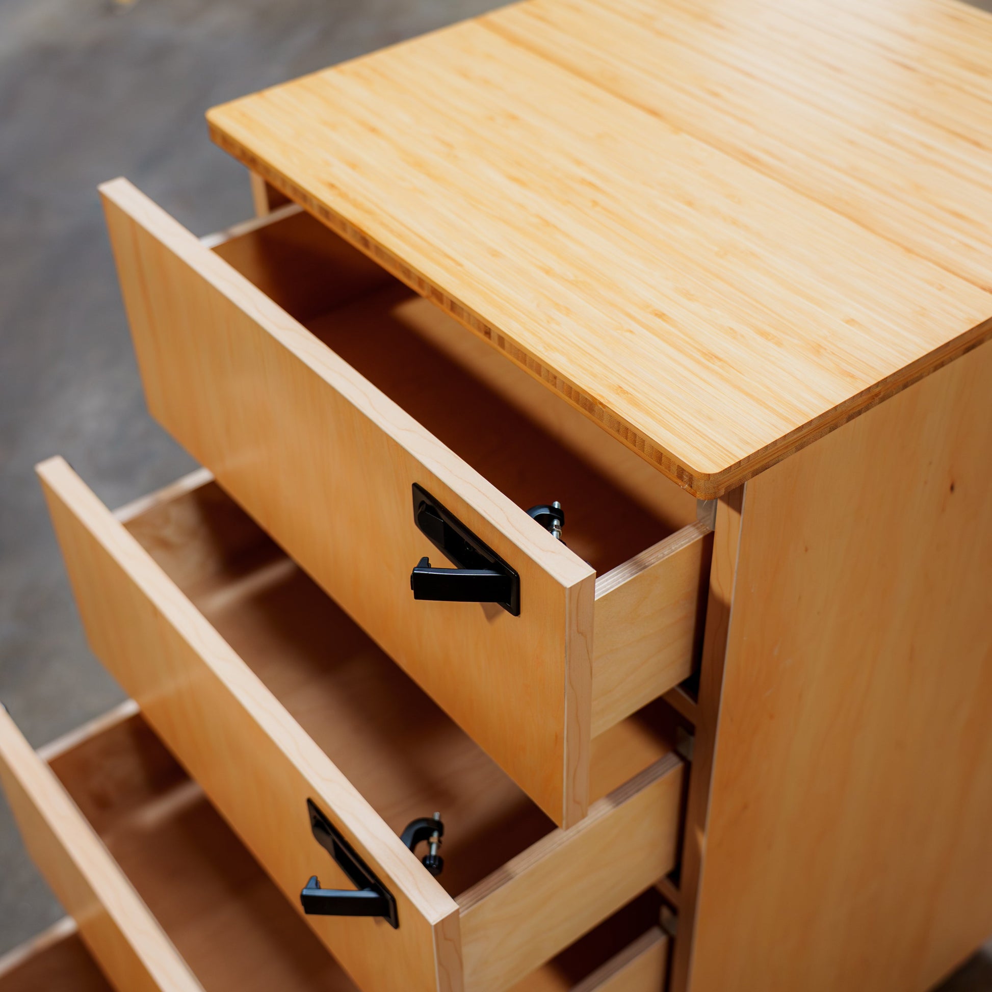 Single Drawer Cabinet SergSupply