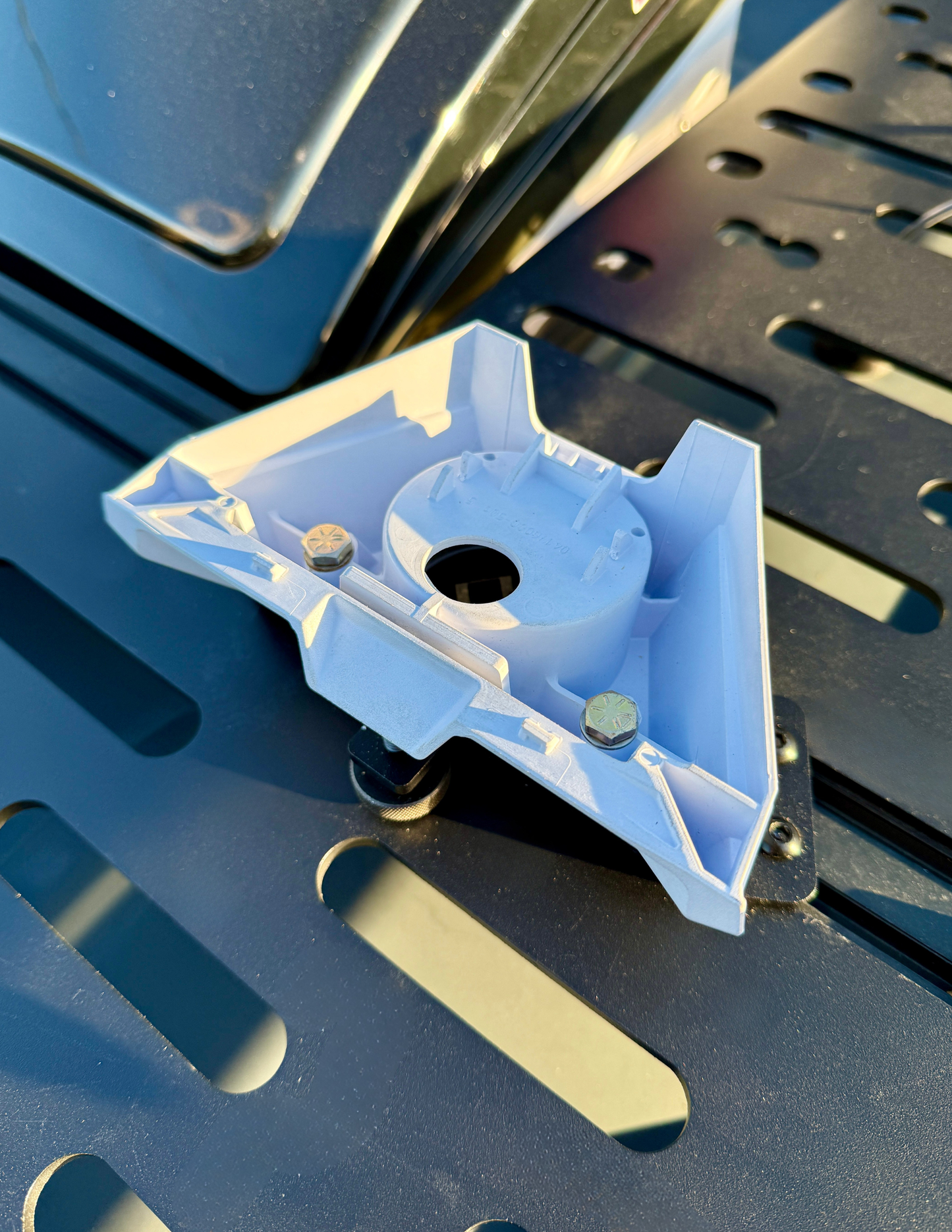 Starlink Mini Low-Profile Roof Rack Mount