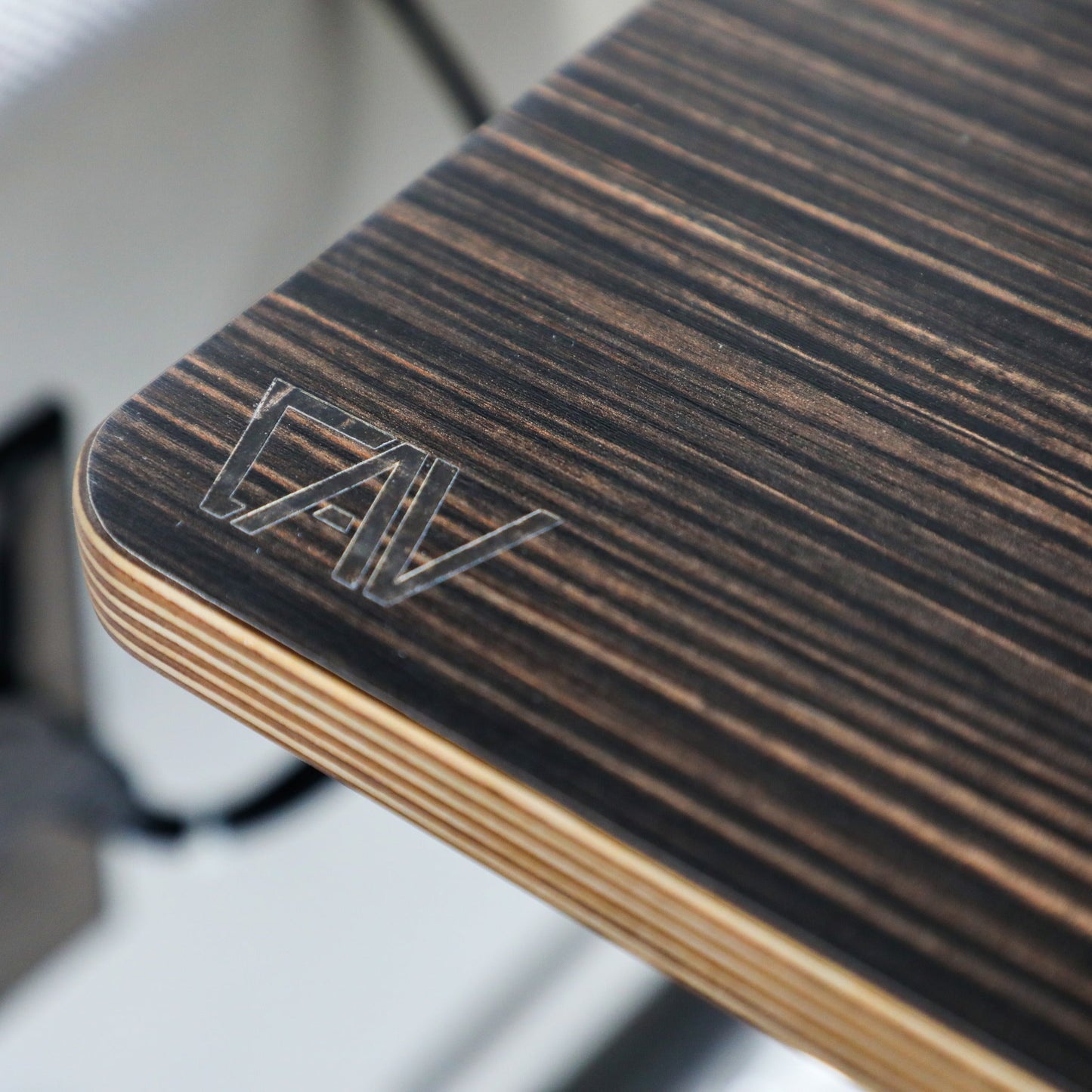 Large Universal Table Top
