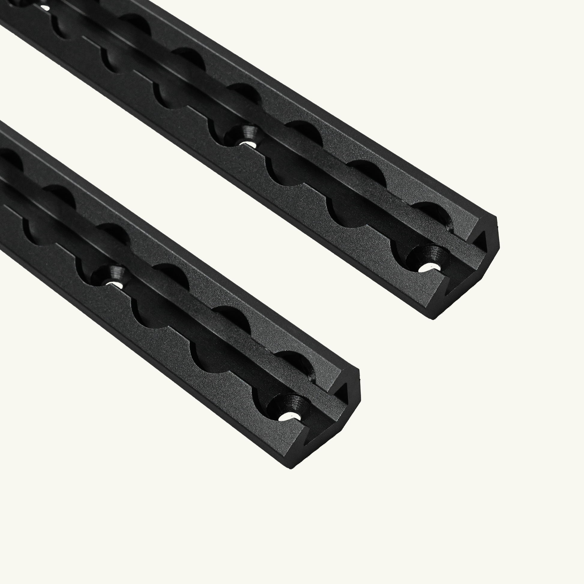 Corner Venture L-Track - 2 Pack VanEssential