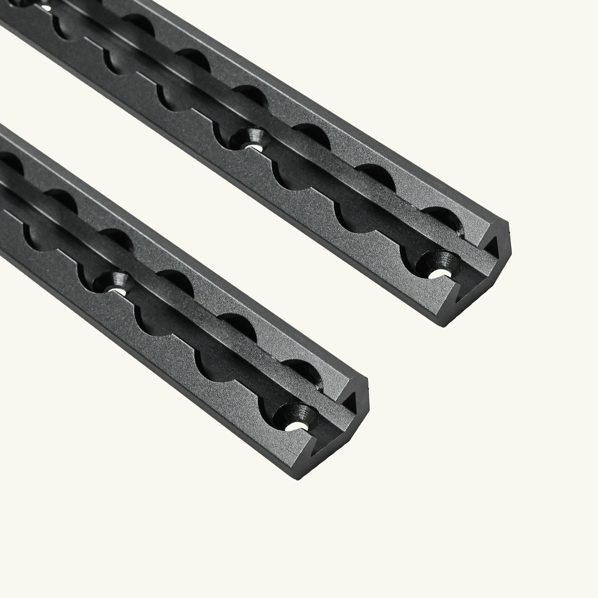 Corner Venture L-Track - 2 Pack VanEssential