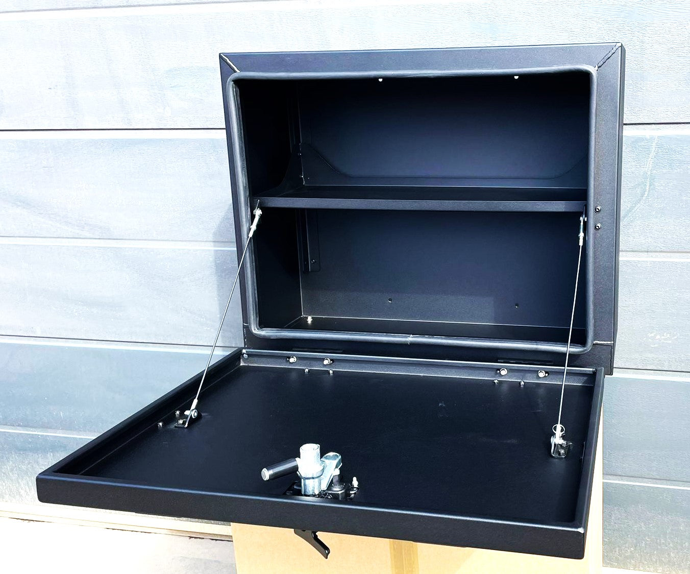 Rover Vans Tactical Box for Van Rear Rover Vans