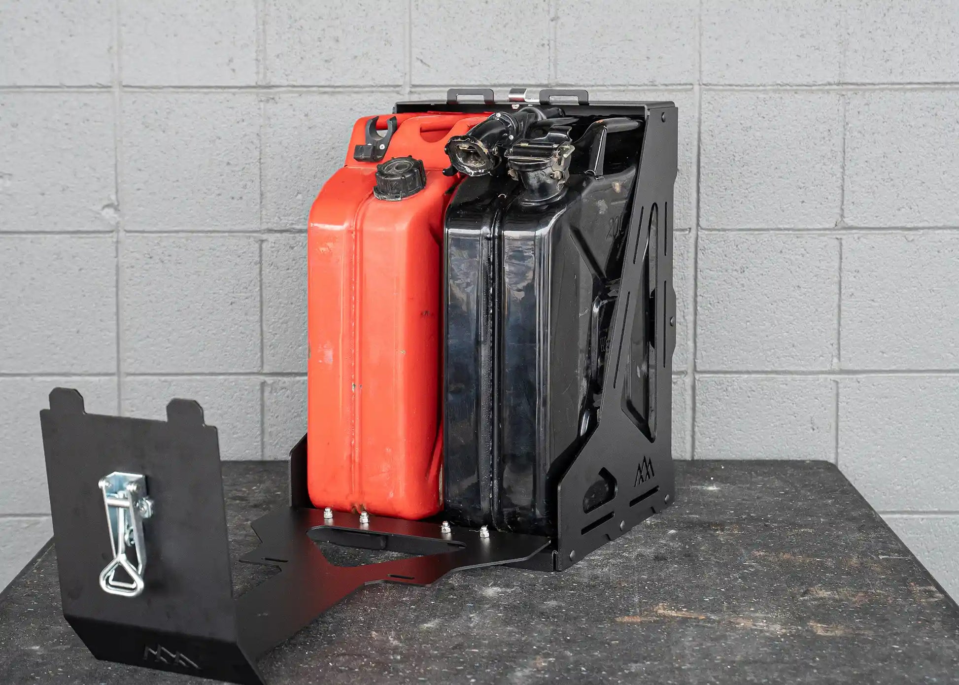 Jerry's Can Holder - Dual Universal Jerry Can Carrier Backwoods Adventure Mods