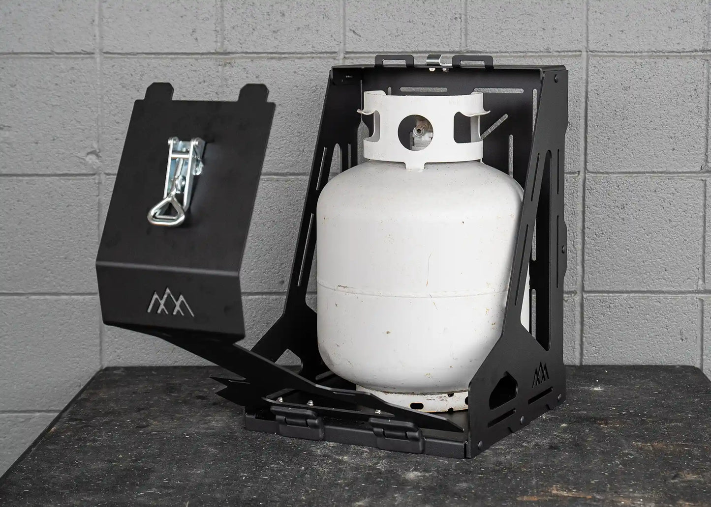 Jerry's Can Holder - Dual Universal Jerry Can Carrier Backwoods Adventure Mods