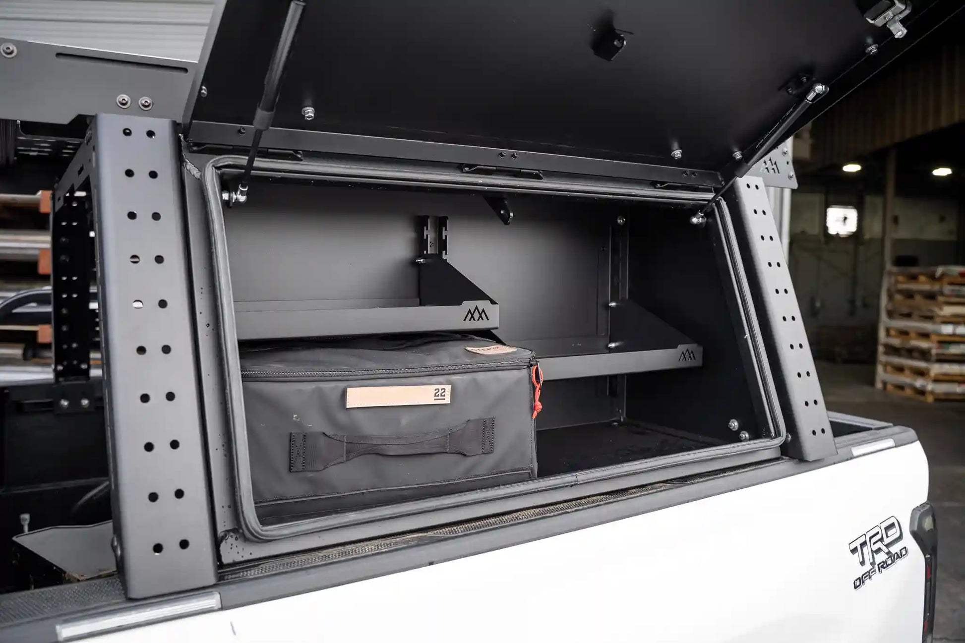 Extra Shelf for Storage Box Backwoods Adventure Mods