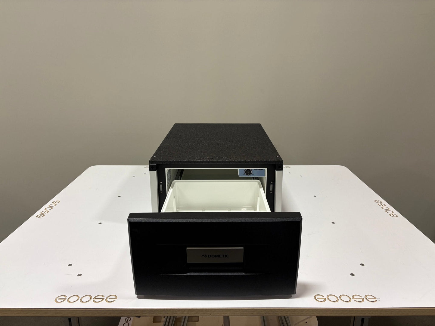 Dometic Fridge Drawer Module - Explore Series - Rectangular Top Plate - 19-1/4"W x 10"H x 40"D