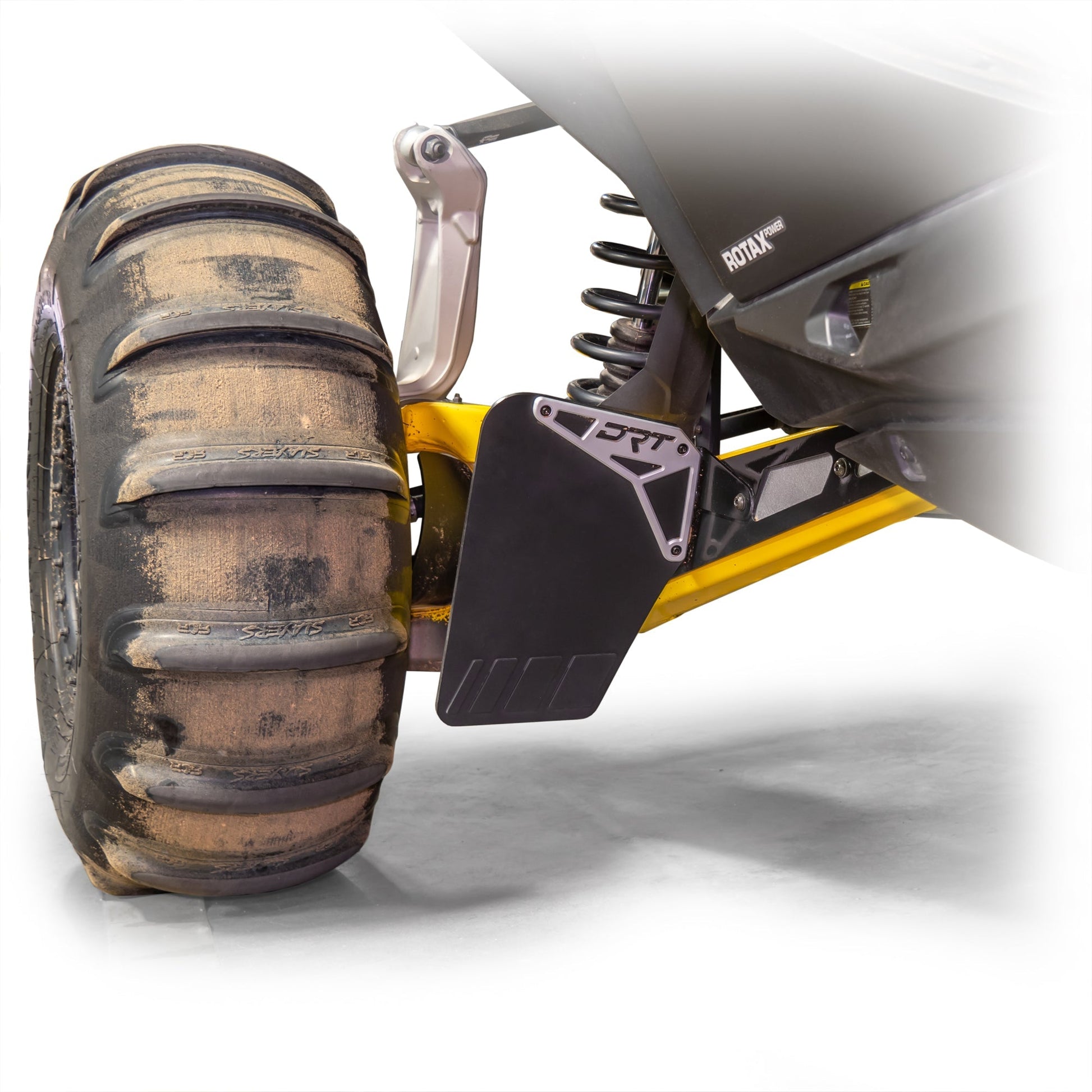 Can-Am Maverick R Billet Rear Mud & Rock Guard Kit | DRT Dunes 2 Dezert SXS