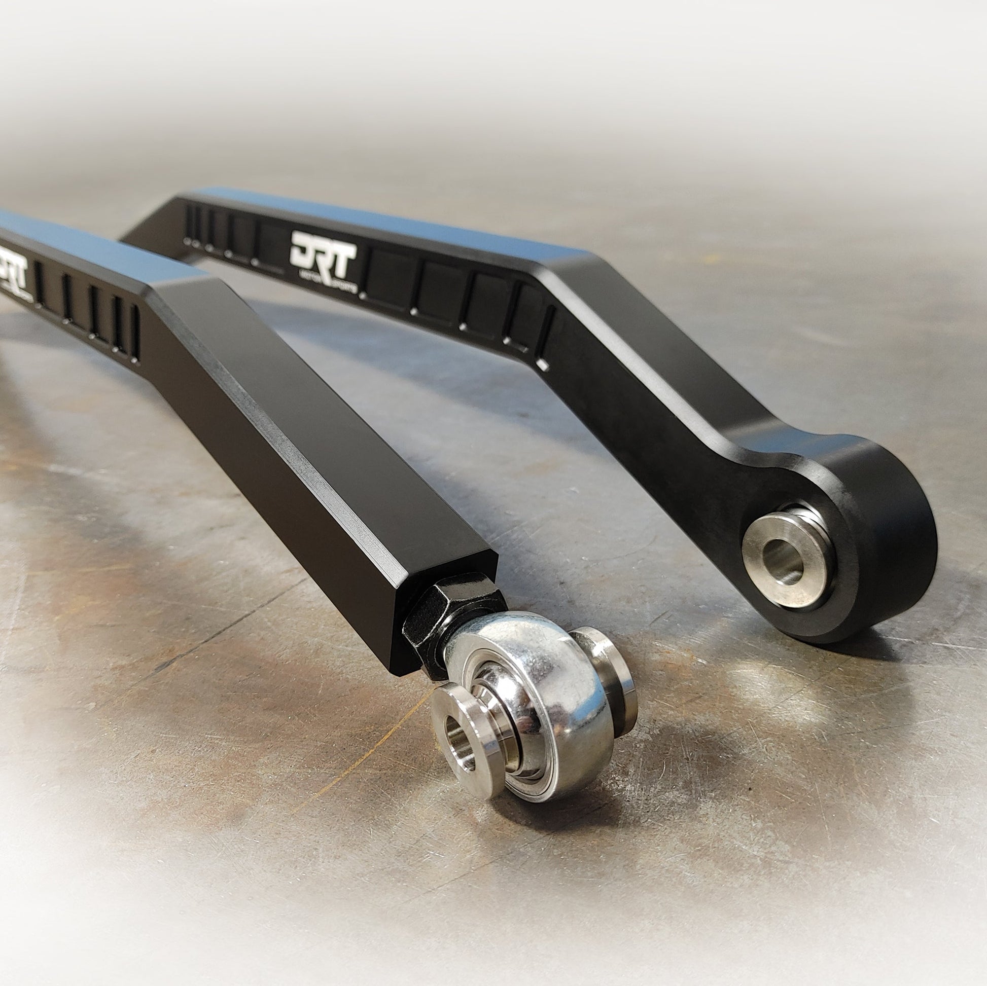 DRT Motorsports Polaris 2024+ RZR XP 1000/4 Billet Aluminum High Clearance Radius Rod Set Dunes 2 Dezert SXS