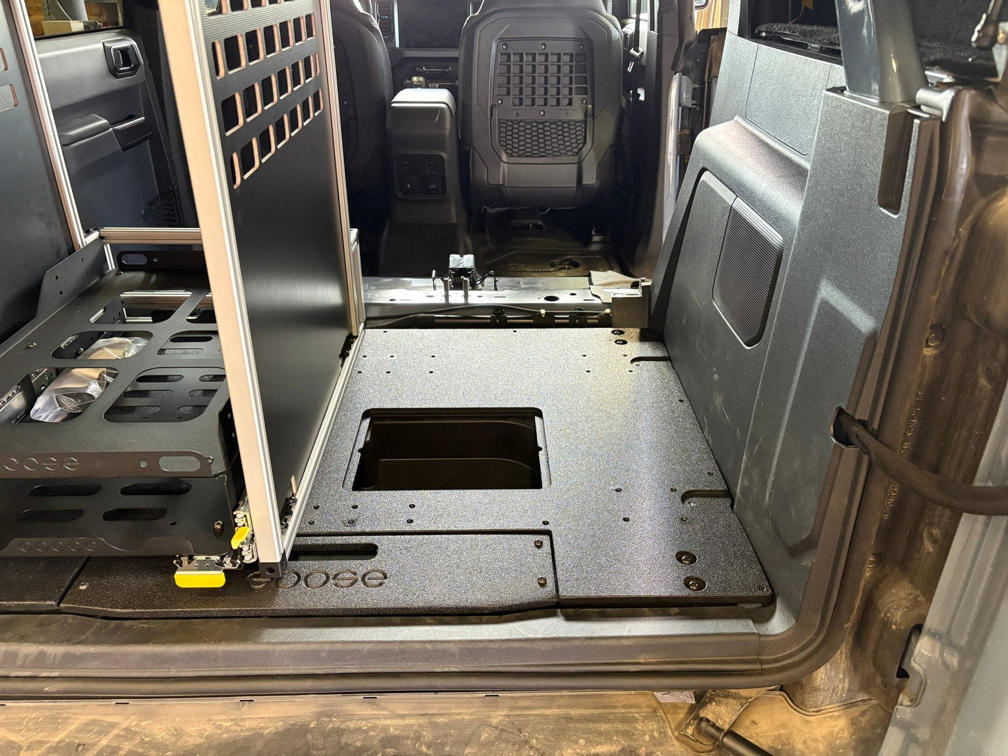 Ford - Bronco - 2021-Present - 6th Gen - 4 Door - Explore Series -  Storage Module