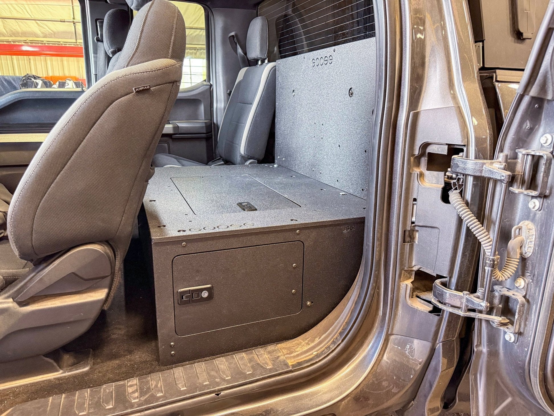 Ford - F-150 - 2015-Present - 13th & 14th Gen - Explore Series - SuperCab - Second Row - HIGH Seat Delete Plate System - Without Subwoofer Goose Gear