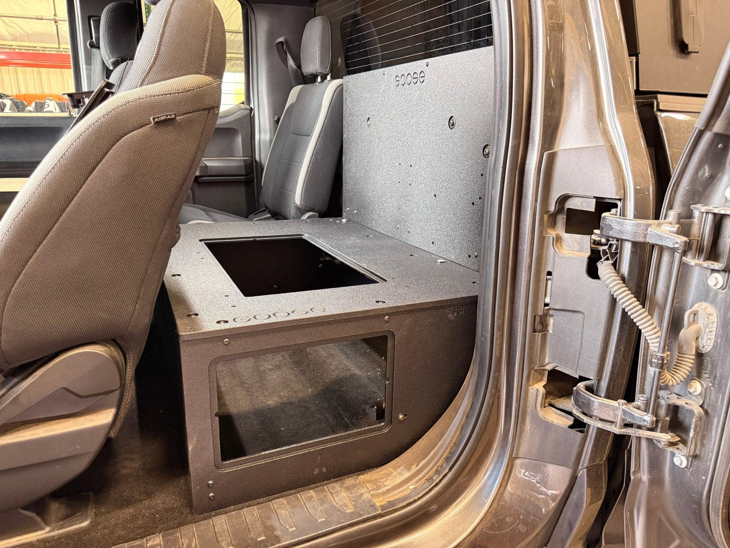 Ford - F-150 - 2015-Present - 13th & 14th Gen - Explore Series - SuperCab - Second Row - HIGH Seat Delete Plate System - Without Subwoofer Goose Gear