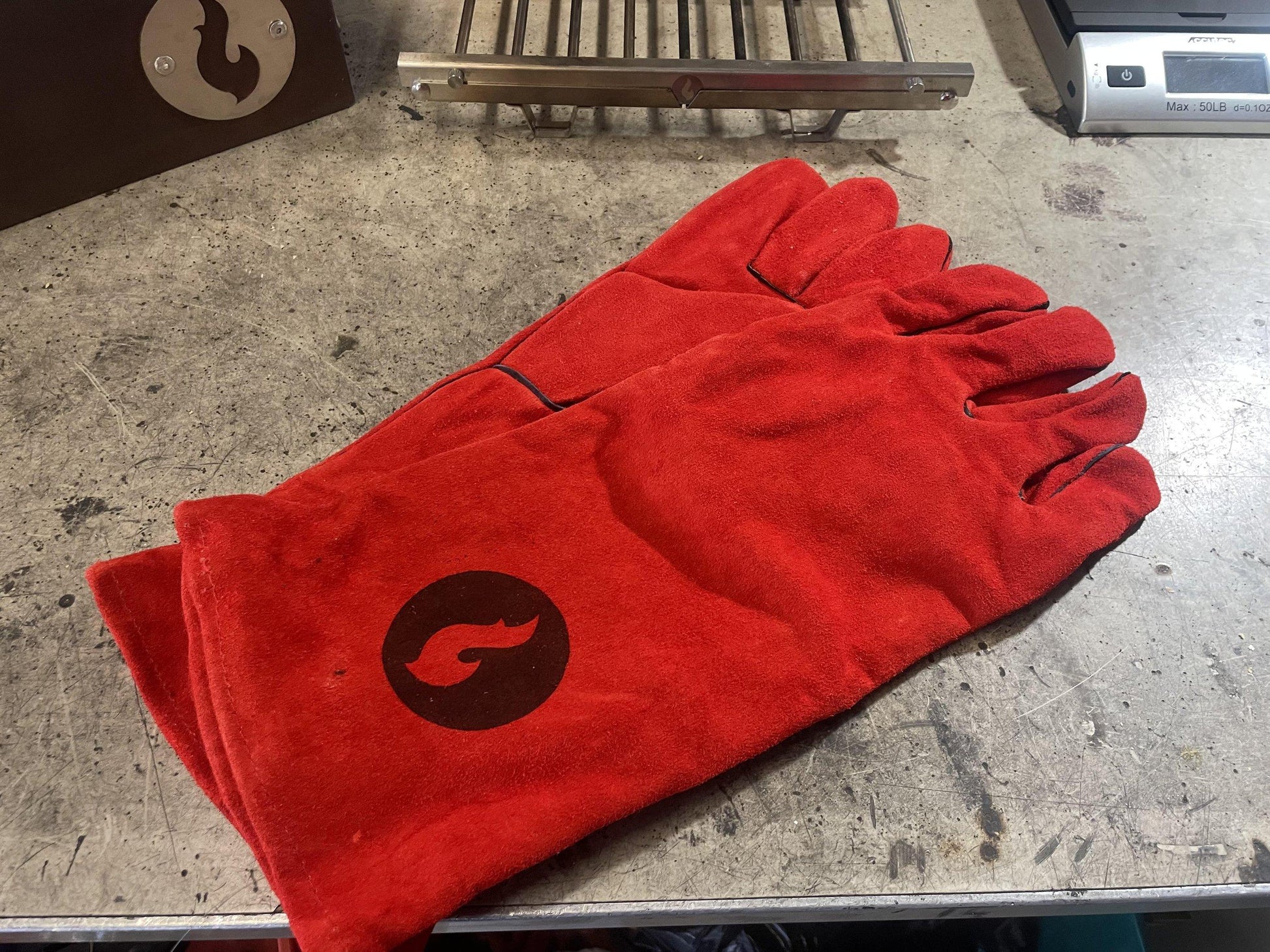 Guy Montag Fireproof Gloves LavaBox Portable Campfire