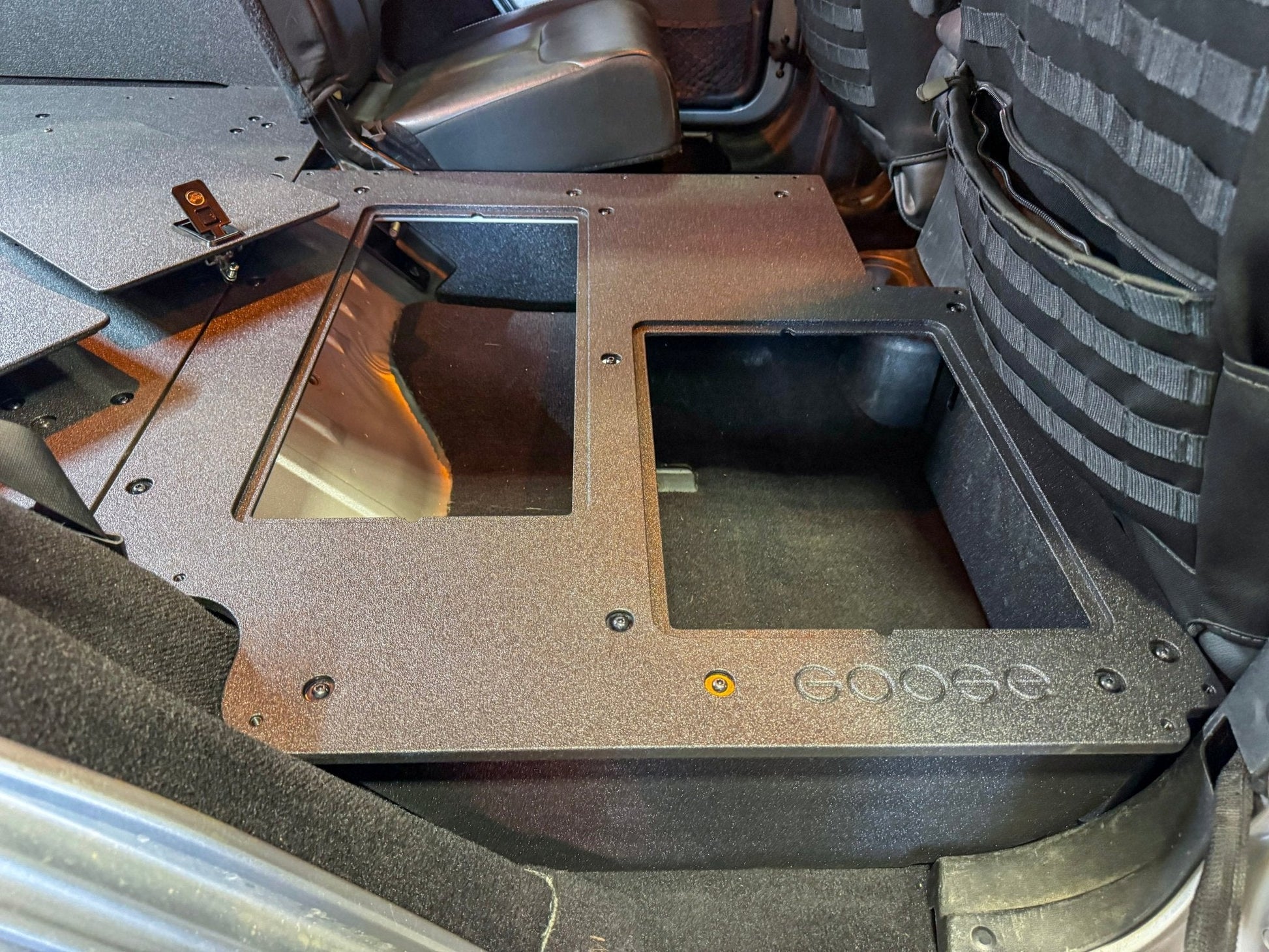 Jeep Wrangler 2007-2018 JKU 4 Door - Second Row Seat Delete Plate System - V2 Goose Gear