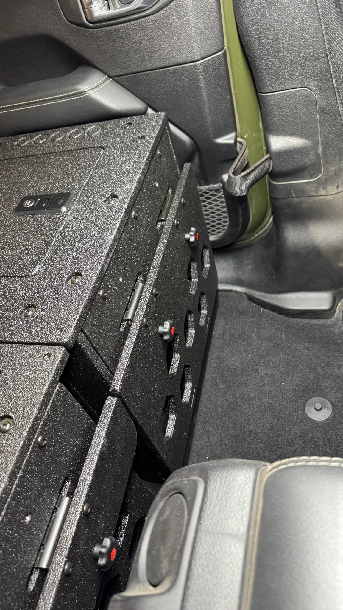 Jeep Wrangler 2018-2023 JLU 4 Door - Second Row Seat Delete Plate System - 8" or 10" Module Based Goose Gear