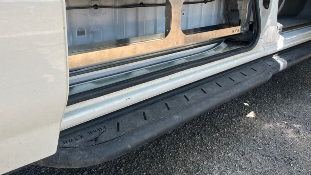 NV3500 RockBody Side Steps