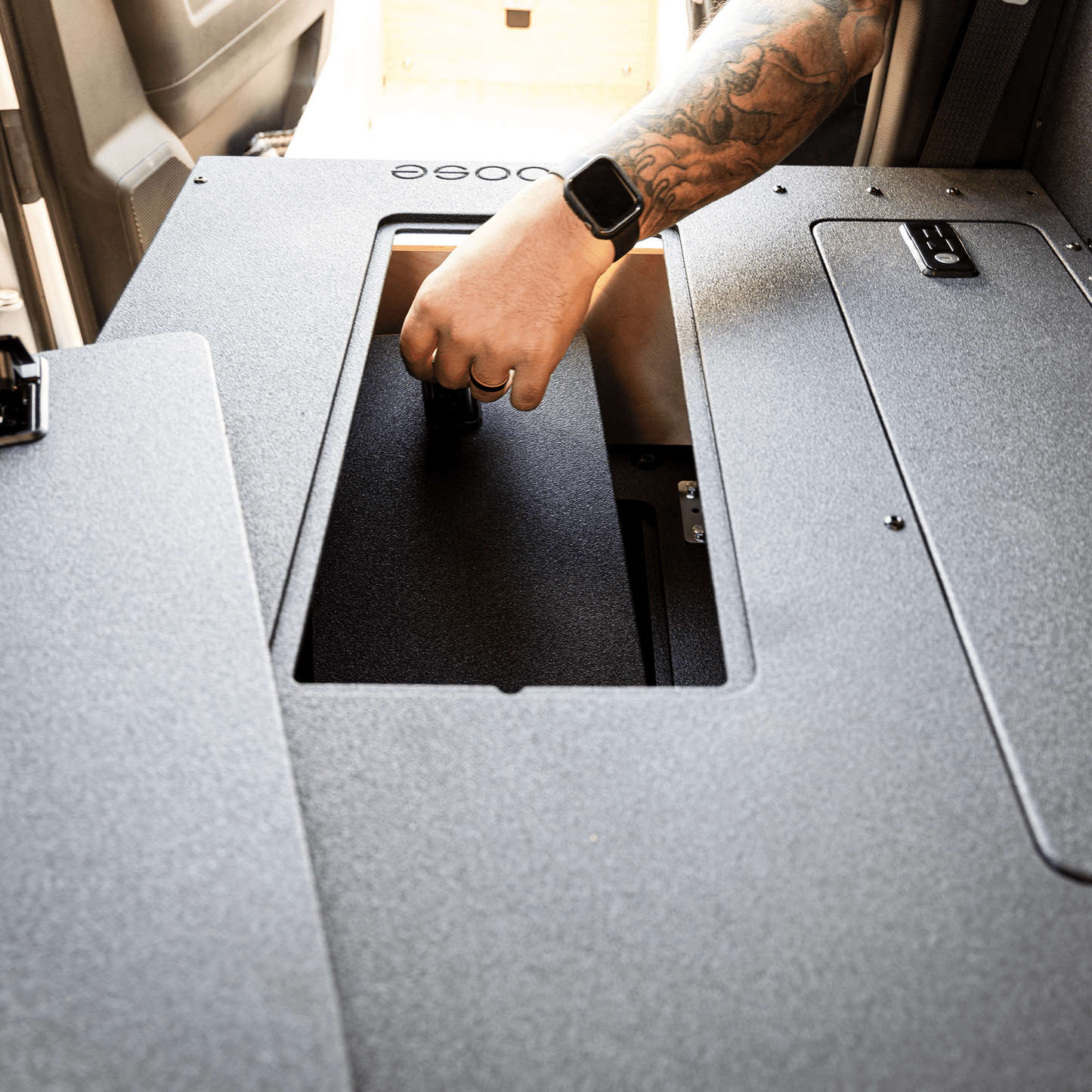 Ram 2500/3500 2009-Present 4th and 5th Gen. Crew Cab - Second Row Single Drawer Module Goose Gear